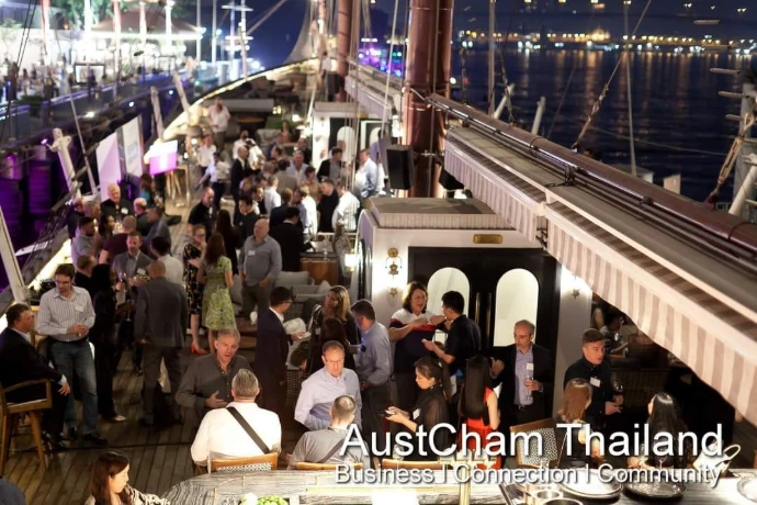 Keeping Up with Industry Connections at AustCham Sundowners_Intrinsics LEED Certificate Consultant 3